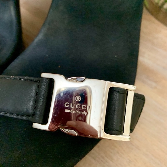 ONE OF A KIND Gucci Platform Black Sandals - Picture 8 of 8